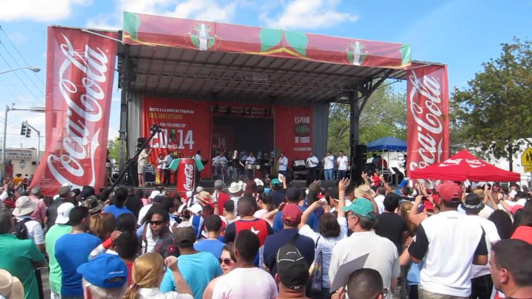 Fiesta en la Calle Ocho - Latin Music Miami